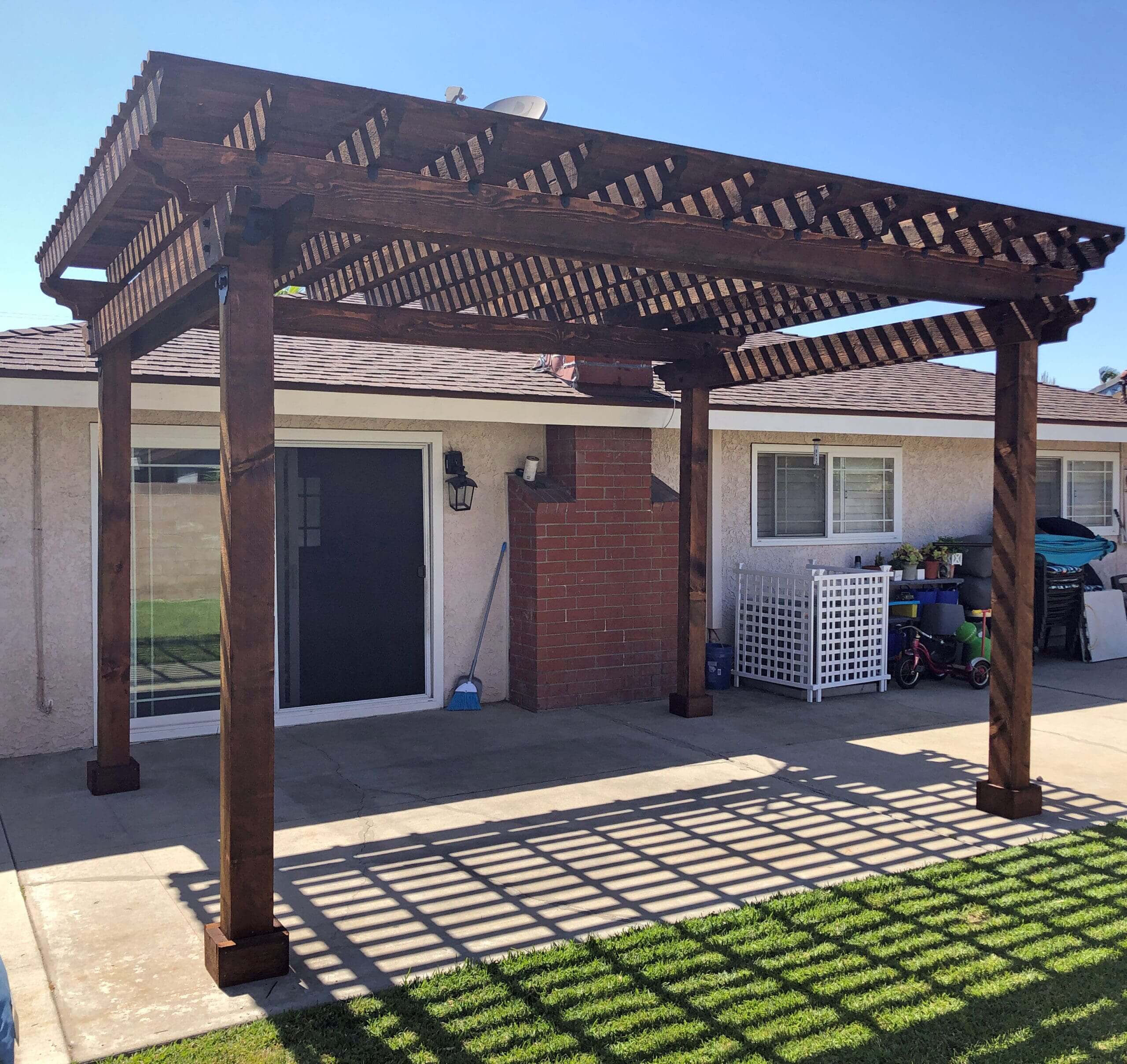 Big Timber Structures - Pergola - Santa-Monica-w-Brown-Stain
